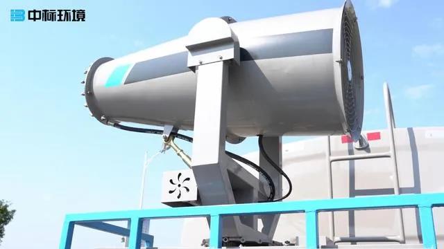 中標(biāo)灑水車