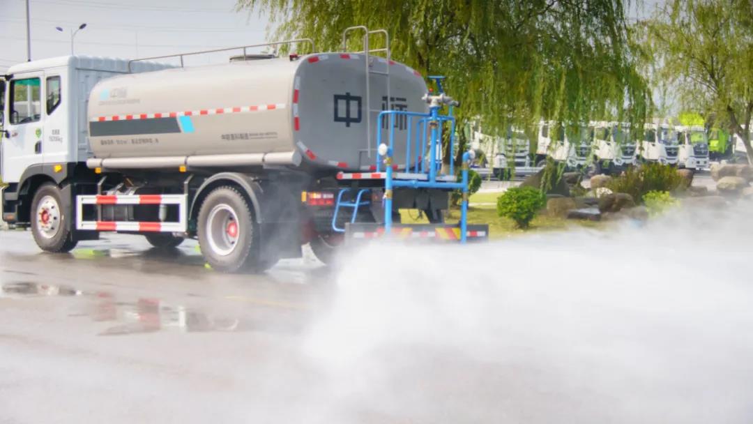 灑水車(chē)直銷(xiāo)廠(chǎng)家報(bào)價(jià)